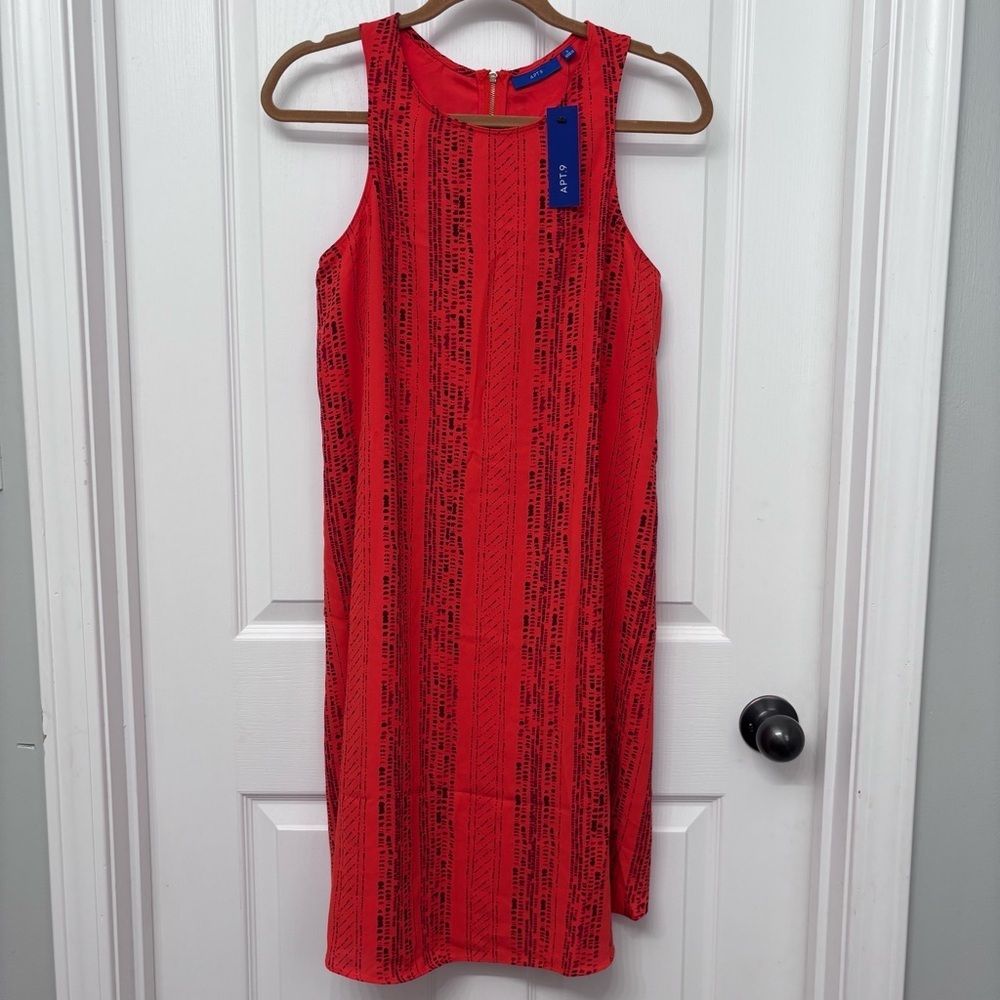 Red Printed Sleeveless Shift Dress | APT. 9 Size S